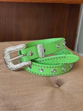 Nocona Studded Lime Green Women’s Leather Belt 28 Y2K Western Cowgirl Festival